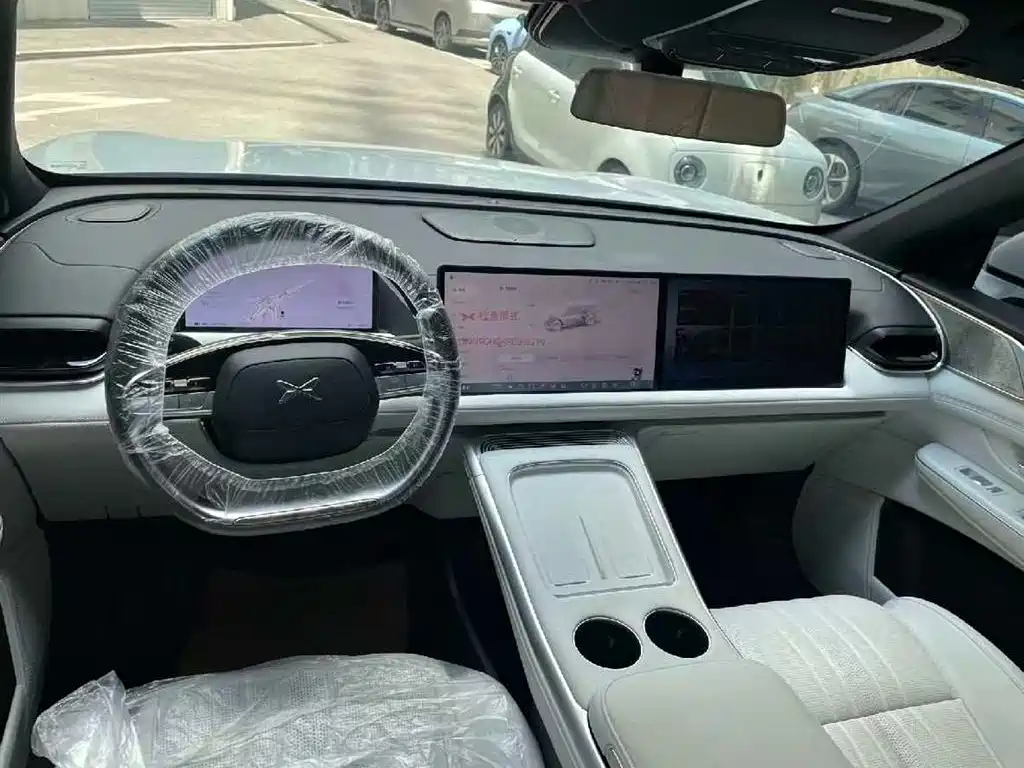 Xpeng G9 2024 model 702 Max купить на сайте DeffCars