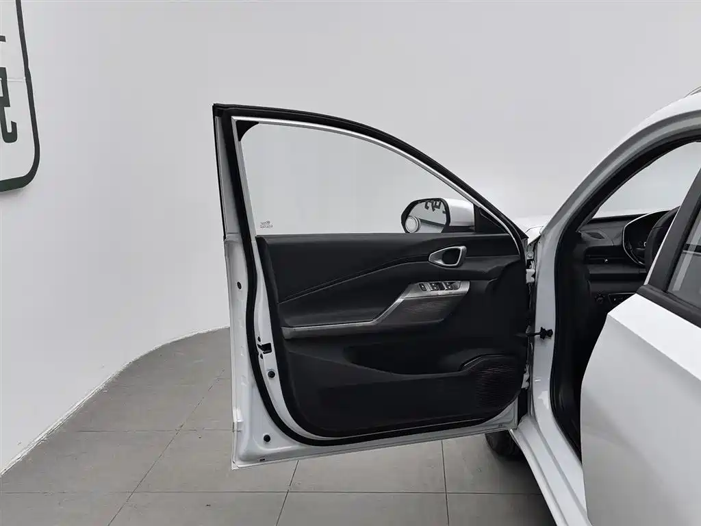 Baojun Valli 2021 1.5T Yili Ranch CVT luxury model купить на сайте DeffCars