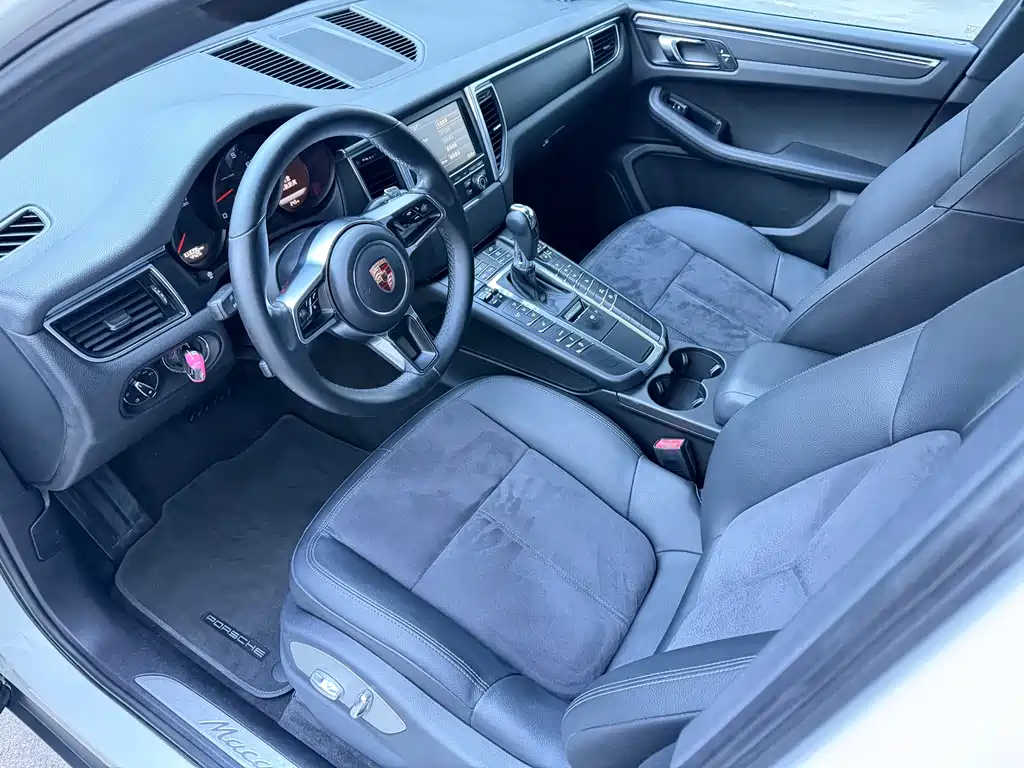 Macan 2014 Macan 2.0T купить на сайте DeffCars
