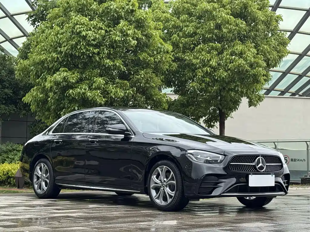 Mercedes-Benz E-Class 2022 facelift E 300 L sporty and stylish купить на сайте DeffCars