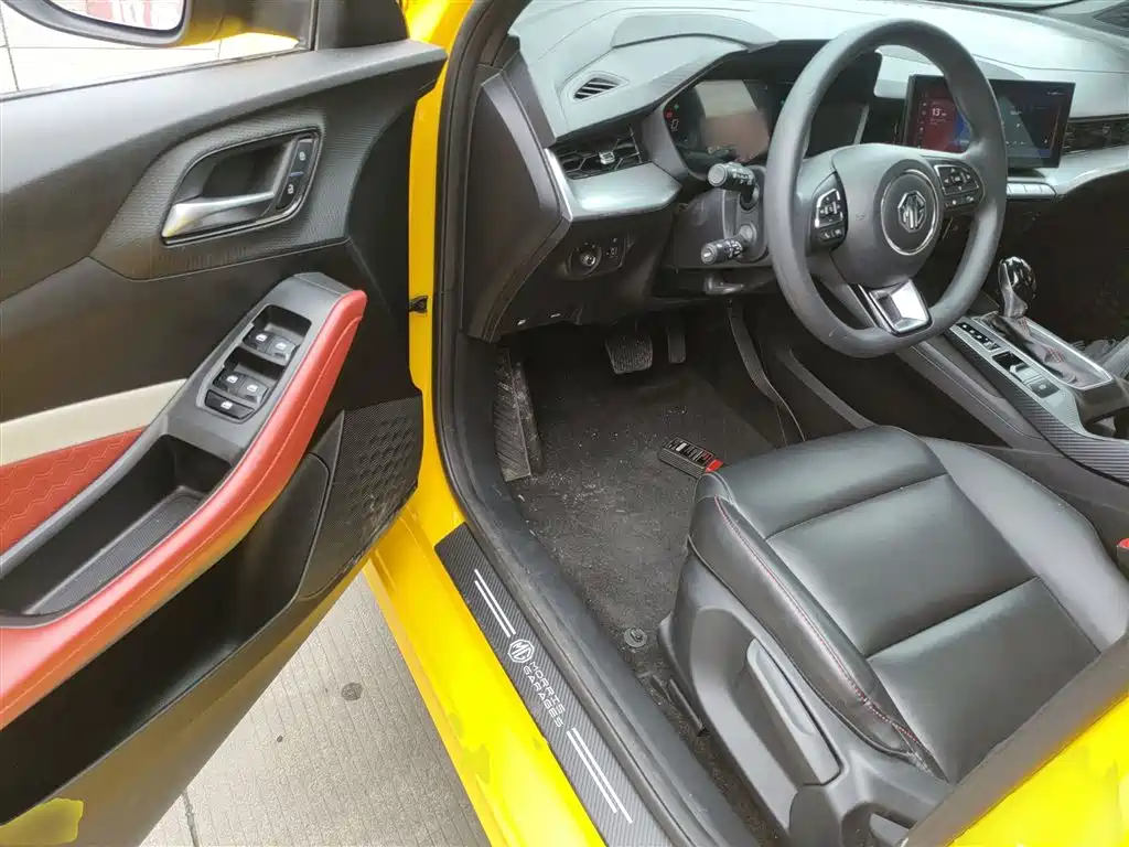 MG5 2021 facelift 180DVVT CVT Youth Deluxe Edition купить на сайте DeffCars
