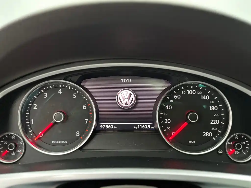 Touareg 2011 3.0TSI high configuration купить на сайте DeffCars