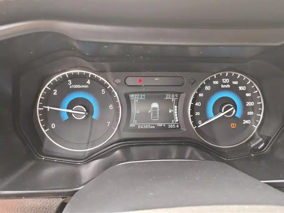 Fengguang 580 2017 1.5T manual luxury model купить на сайте DeffCars