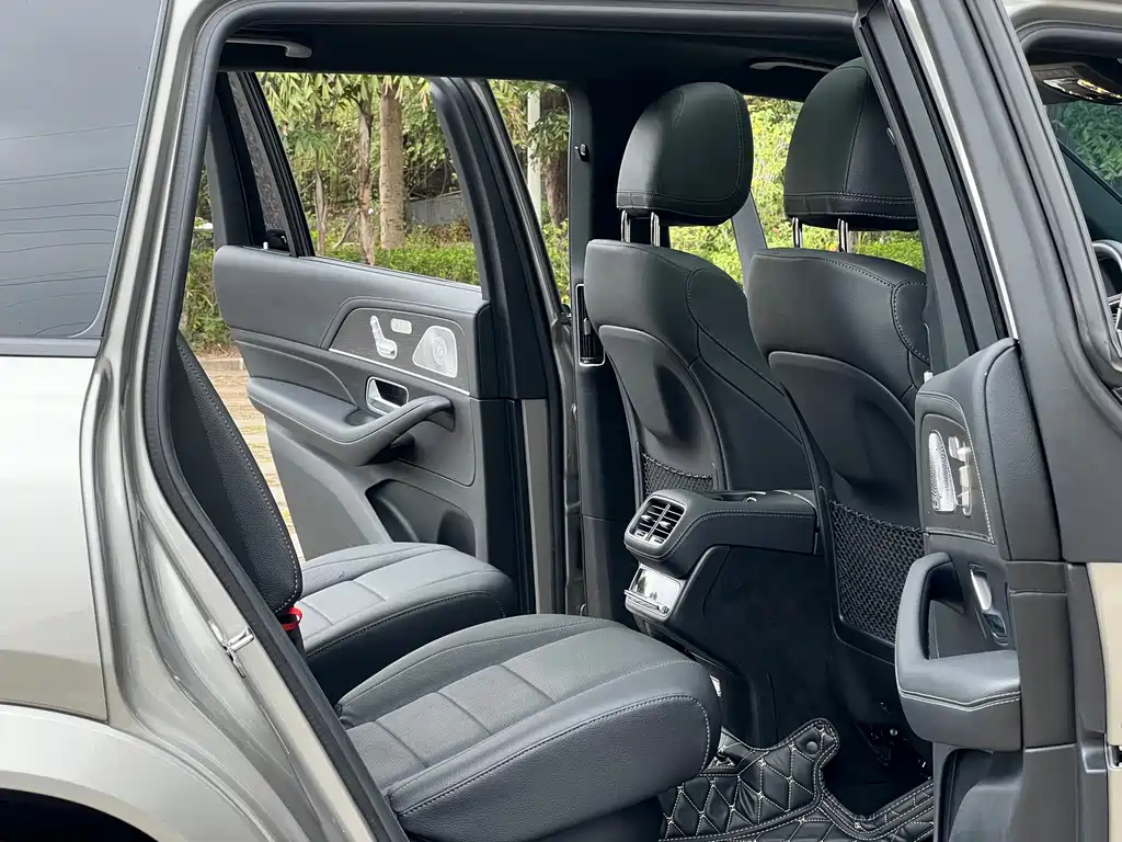 Mercedes-Benz GLS 2021 GLS 450 4MATIC luxury model купить на сайте DeffCars