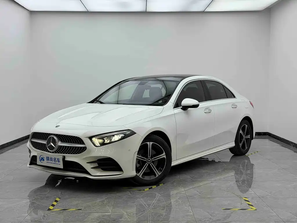 Mercedes-Benz A-Class 2022 Facelift Three A 200 L Sports Sedan Fashionable купить на сайте DeffCars