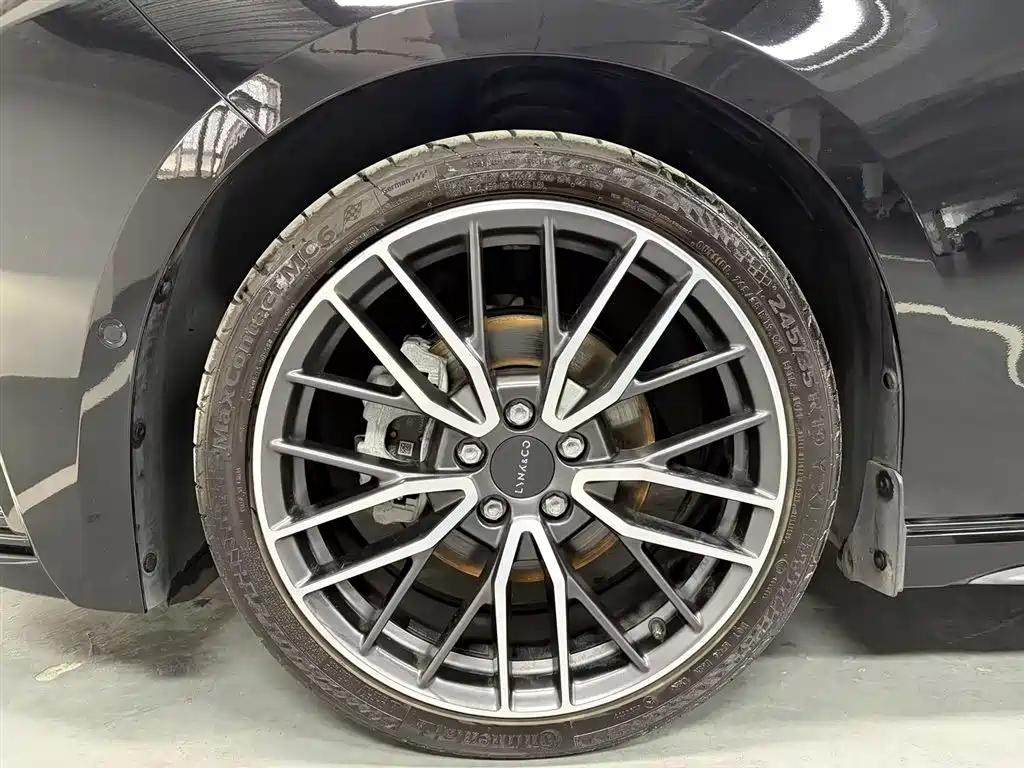 Lynk & Co 03 2023 2.0TD DCT Halo купить на сайте DeffCars