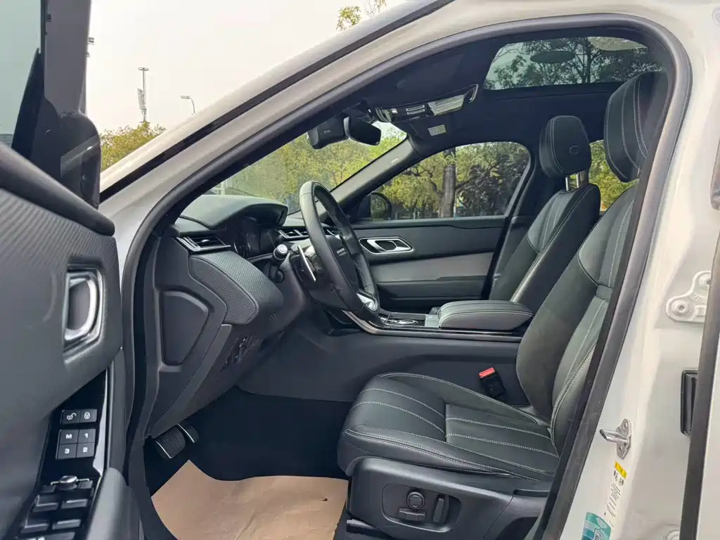 Range Rover Velar 2020 P250 R-DYNAMIC S купить на сайте DeffCars