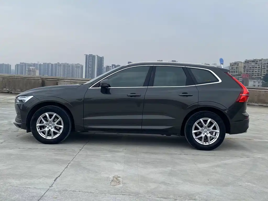 Volvo XC60 2019 T5 Four-wheel Drive Smart Edition National VI купить на сайте DeffCars