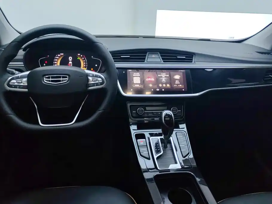 Emgrand GL 2020 1.4T CVT luxury model купить на сайте DeffCars