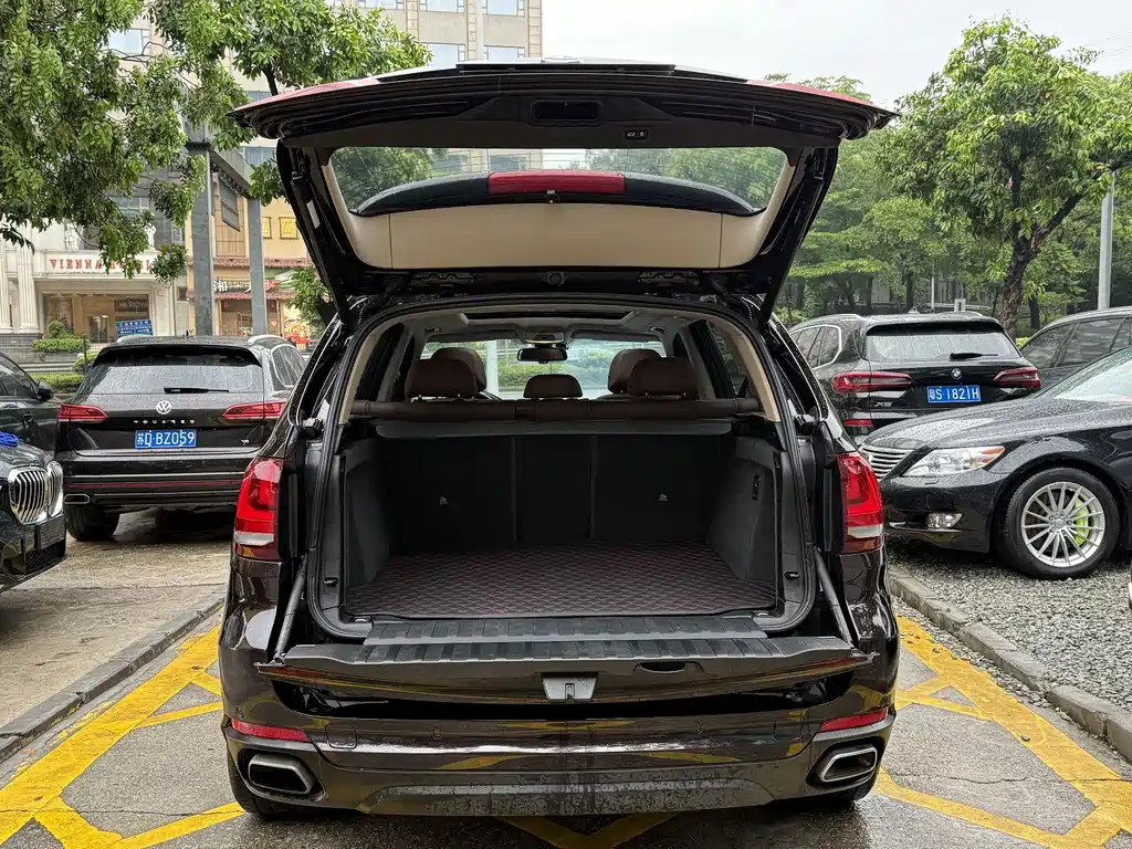 BMW X5 imported 2018 xDrive35i elegant model купить на сайте DeffCars