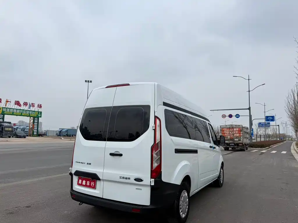 Transit 2019 2.0T gasoline automatic multi-functional commercial vehicle with central axle, mid-roof, 6-seater National VI купить на сайте DeffCars