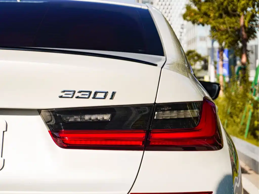 BMW 3 Series 2021 330i M Sports Night Package купить на сайте DeffCars