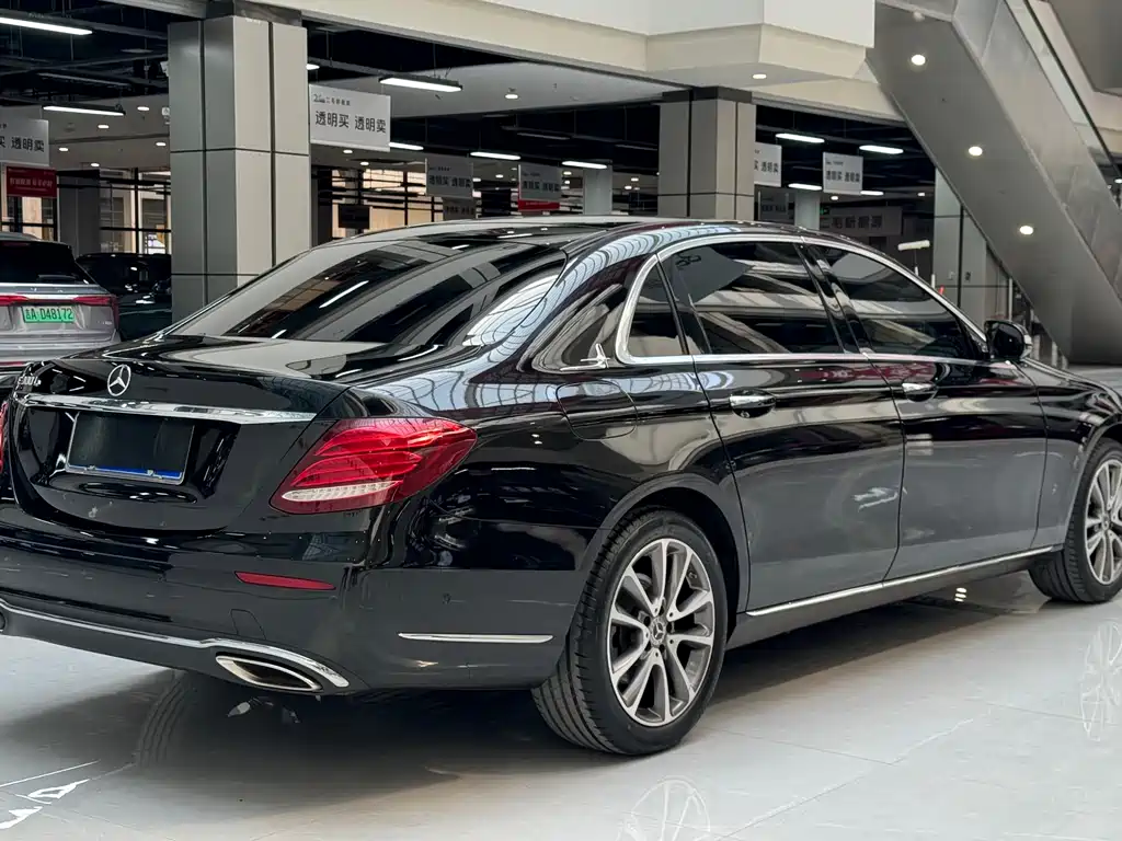 Mercedes-Benz E-Class 2020 E 260 L купить на сайте DeffCars