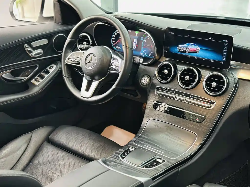 Mercedes-Benz C-Class 2019 facelift C 260 L sports version купить на сайте DeffCars