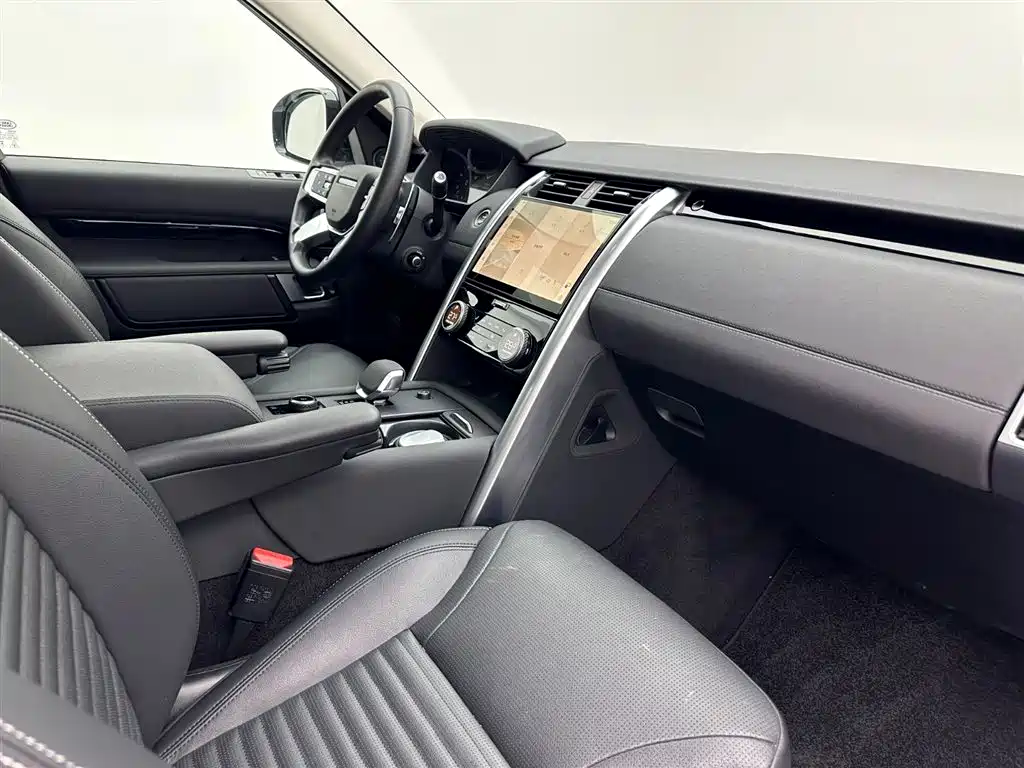 Discover the 2023 360PS R-Dynamic S купить на сайте DeffCars
