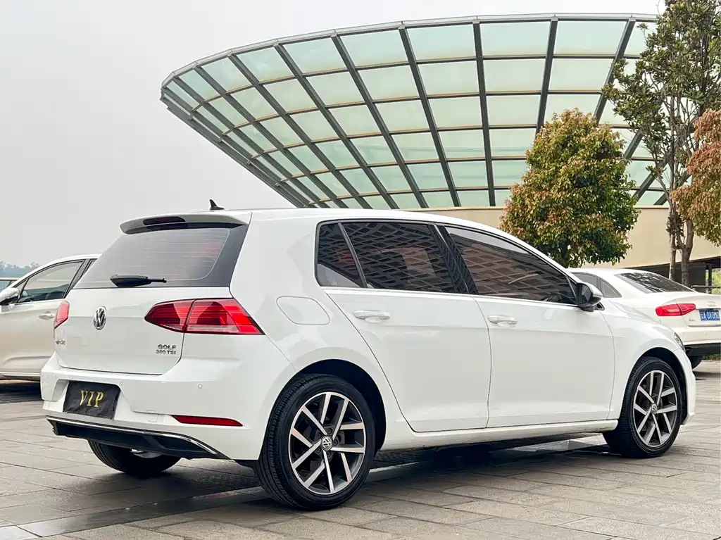 Golf 2020 280TSI DSG comfort model купить на сайте DeffCars