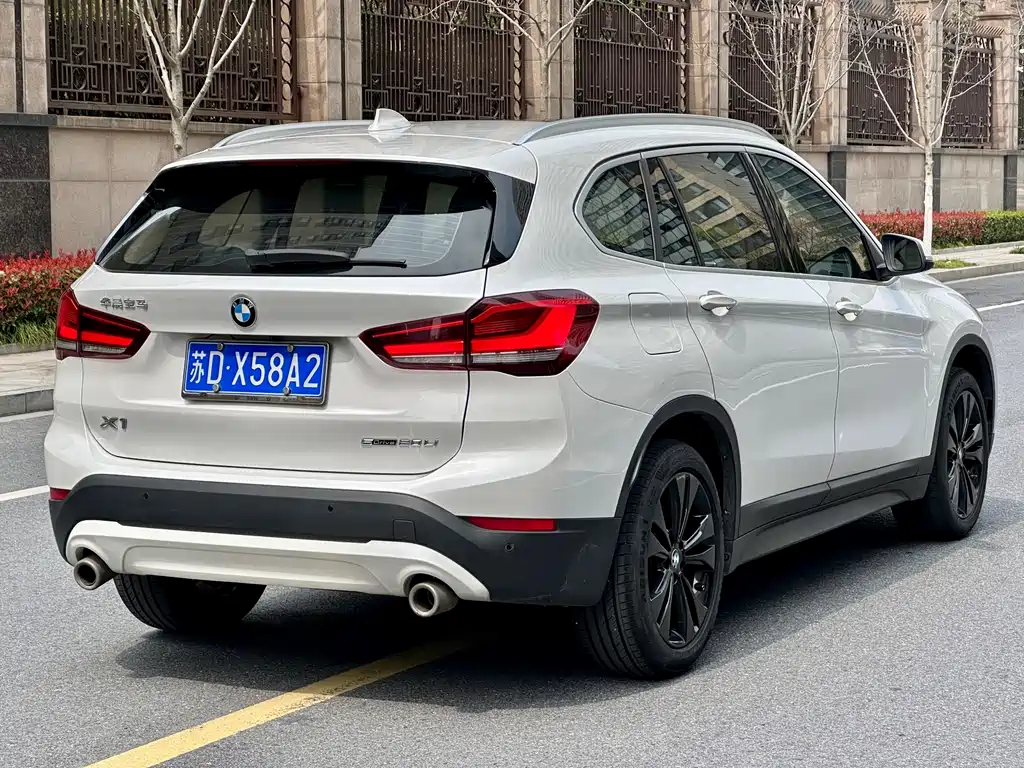 BMW X1 2020 sDrive20Li Fashion Model купить на сайте DeffCars