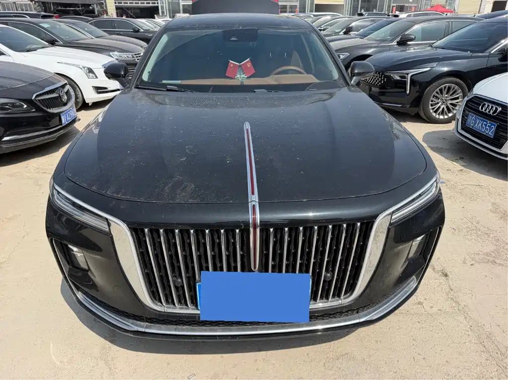 Hongqi H9 2020 2.0T Zhilian Qichang Edition купить на сайте DeffCars