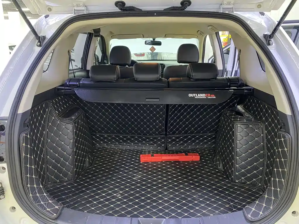Outlander 2021 2.0L 2WD Smooth Edition 5 seats купить на сайте DeffCars