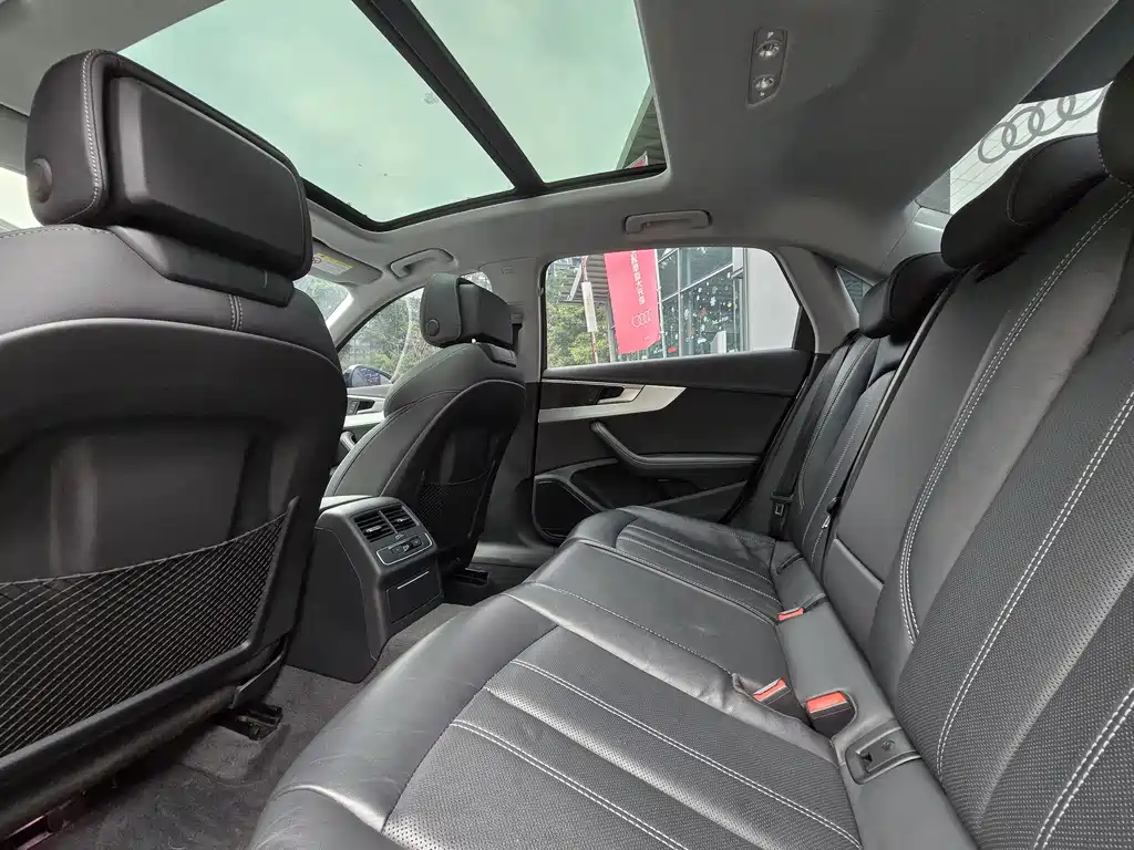 Audi A4L 2023 40 TFSI luxury and dynamic model купить на сайте DeffCars