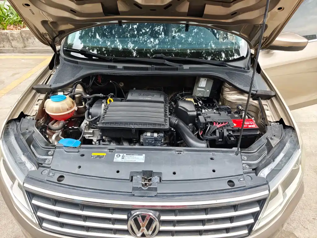 Jetta 2019 Dream Edition 1.5L Automatic Comfort Type купить на сайте DeffCars