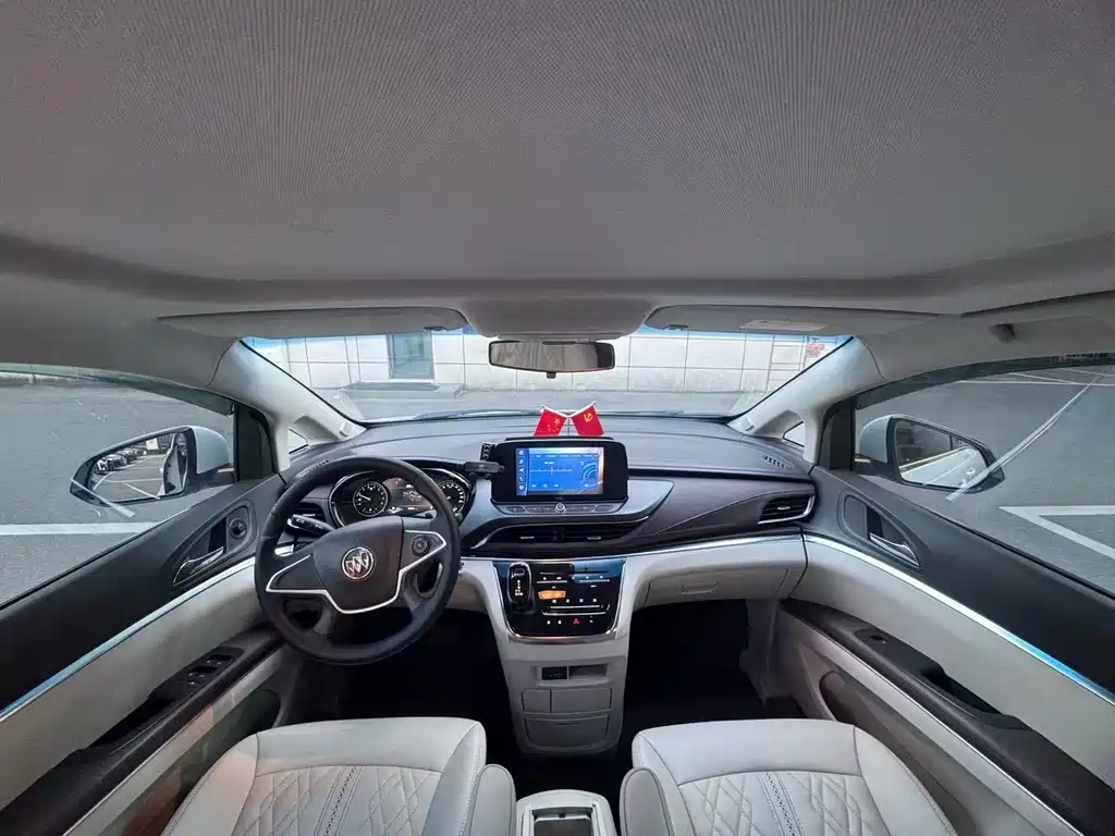 Buick GL8 2022 Land Business Class 652T Comfort купить на сайте DeffCars