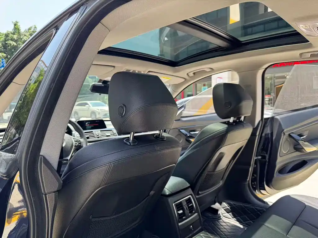BMW 3 Series GT 2018 320i Luxury Design Package купить на сайте DeffCars
