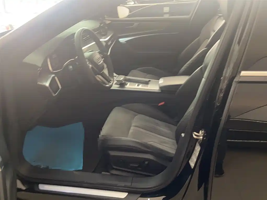 Audi A6L 2019 45 TFSI Premium Dynamic Model купить на сайте DeffCars