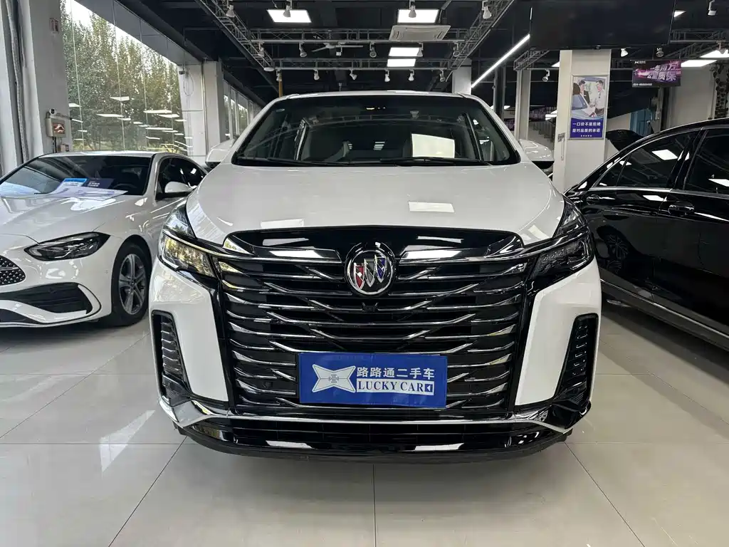 Buick GL8 2023 Land Business Class Comfort Type купить на сайте DeffCars