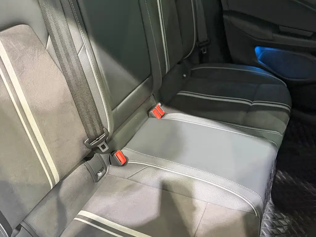 Golf 2023 280TSI DSG R-Line купить на сайте DeffCars