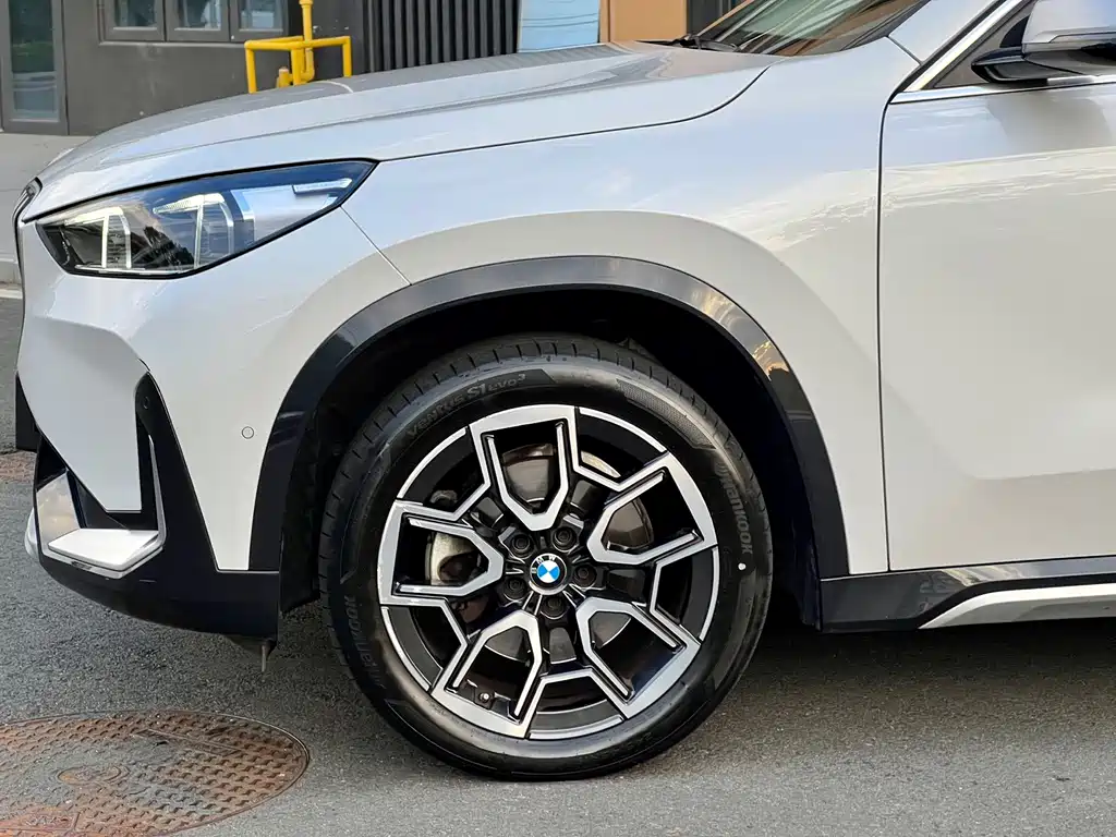 BMW X1 2024 sDrive25Li X Design Package купить на сайте DeffCars