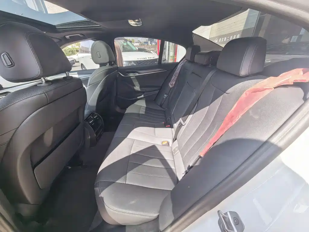 BMW 5 Series (Imported) 2021 525i M Sports Package купить на сайте DeffCars
