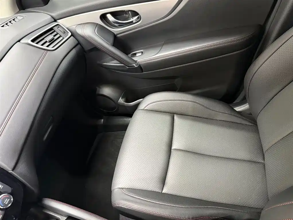 Qashqai 2022 2.0L CVT XV Prem Deluxe Edition купить на сайте DeffCars