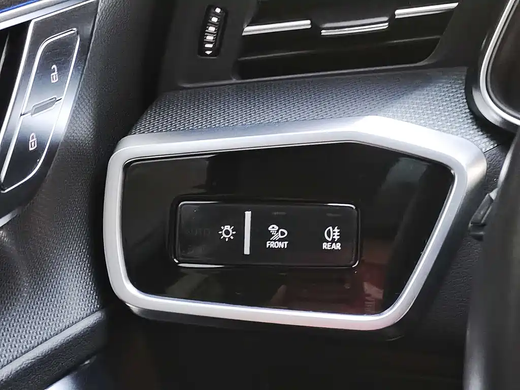 Audi A6 (imported) 2022 allroad quattro explorer 55 TFSI exclusive off-road model купить на сайте DeffCars