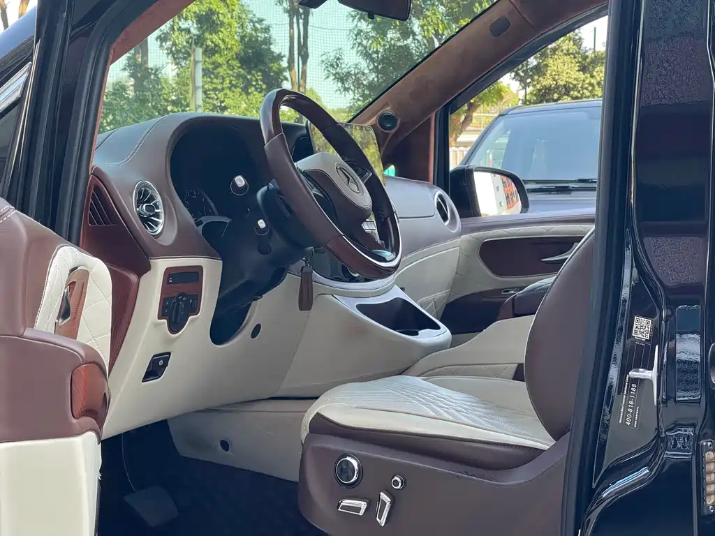 Vito 2021 2.0T Business Edition 7 seats купить на сайте DeffCars