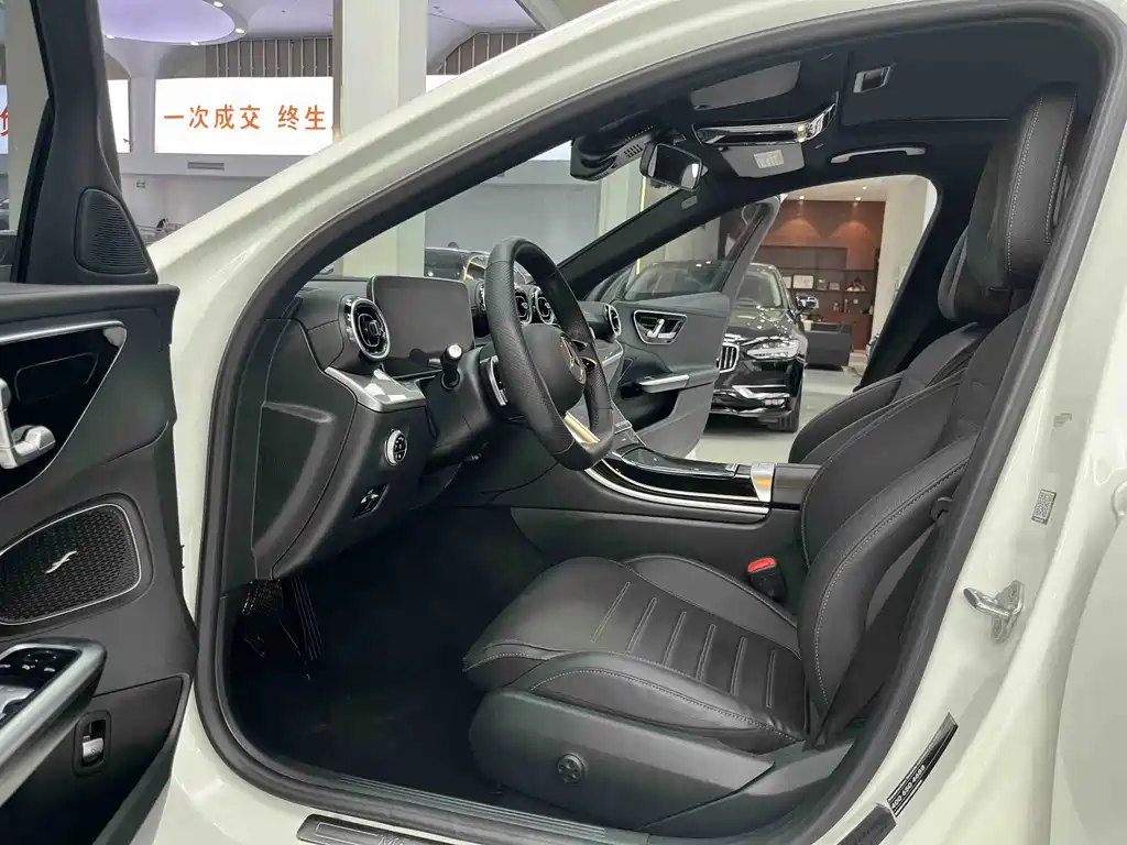 Mercedes-Benz C-Class 2023 C 200 L Sports Edition купить на сайте DeffCars