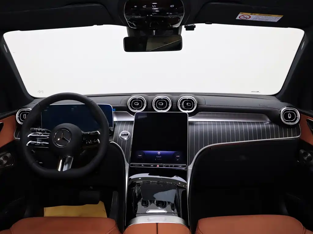 Mercedes-Benz GLC 2024 GLC 260 L 4MATIC luxury model 5 seats купить на сайте DeffCars