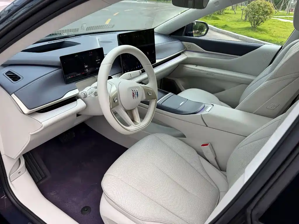 Buick Electra L7 2025 Extended Range Aivia купить на сайте DeffCars