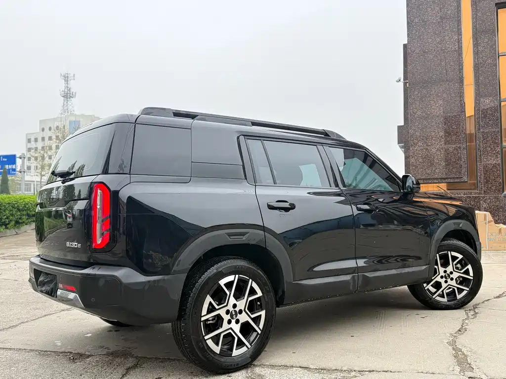 Beijing Off-Road BJ30 2026 Traveler 1.5T Hybrid Standard Edition купить на сайте DeffCars