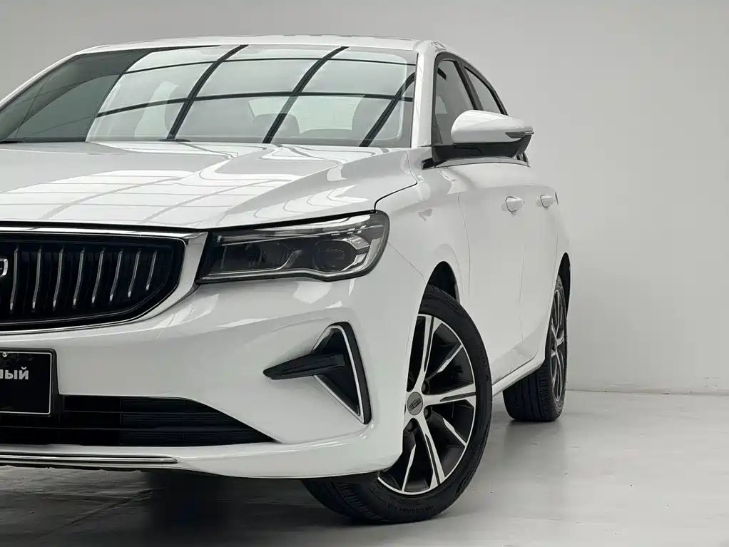 Emgrand 2022 4th generation 1.5L CVT premium model купить на сайте DeffCars