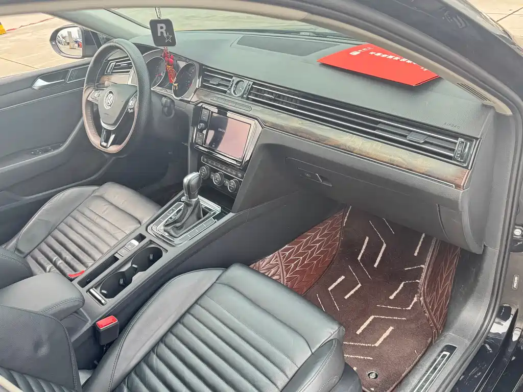 Magotan 2019 330TSI DSG luxury model National VI купить на сайте DeffCars