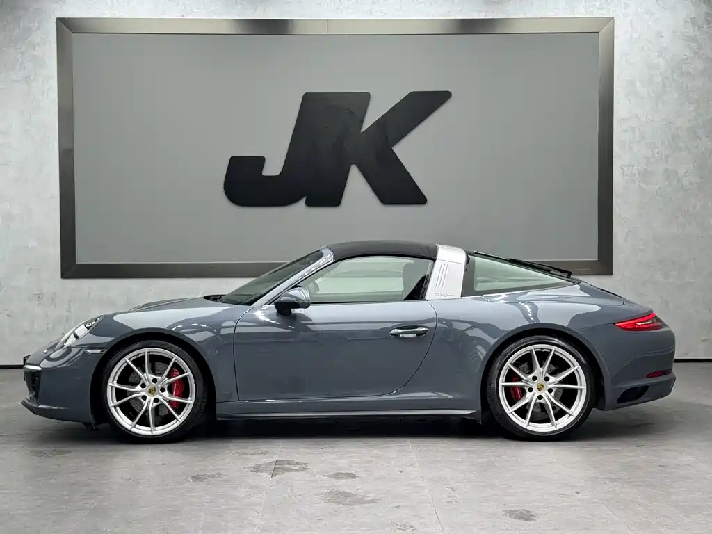 Porsche 911 2016 Targa 4S 3.0T купить на сайте DeffCars