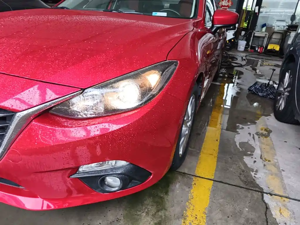 Mazda Axela 2016 sedan 1.5L automatic luxury model купить на сайте DeffCars