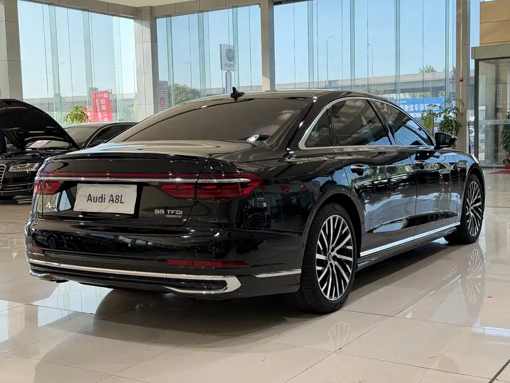 Audi A8 2024 A8L 50 TFSI quattro Premium Selection купить на сайте DeffCars