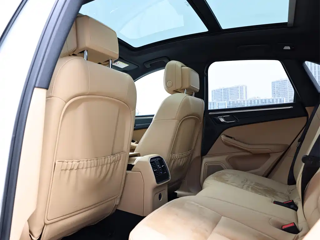 Macan 2017 Macan 2.0T купить на сайте DeffCars