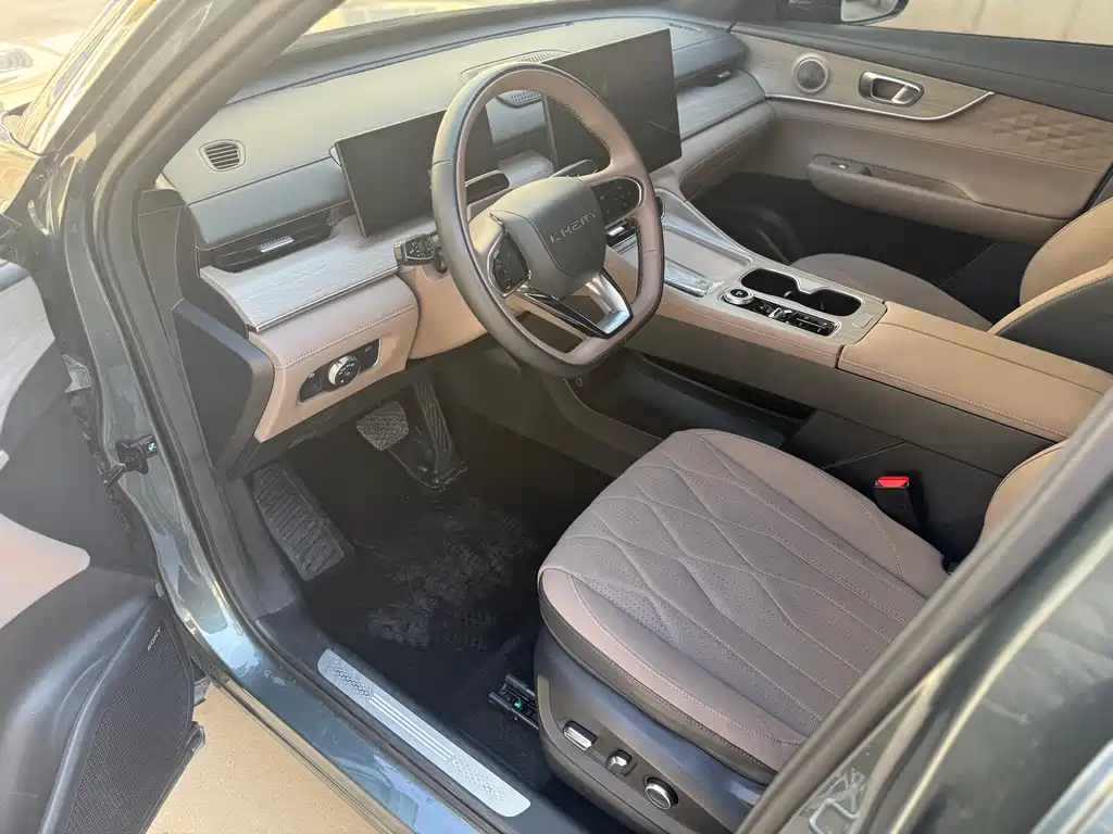 Tiggo 8 PLUS 2025 model 290TGDI DCT premium type купить на сайте DeffCars