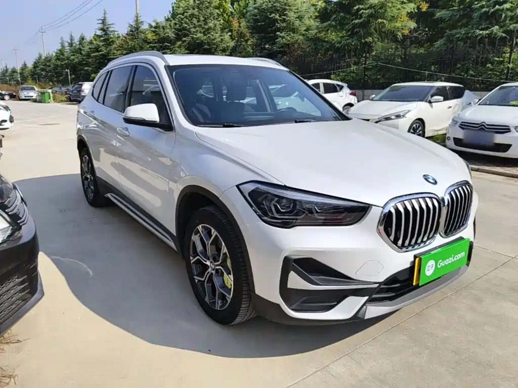 BMW X1 2021 sDrive25Li Leading Model купить на сайте DeffCars