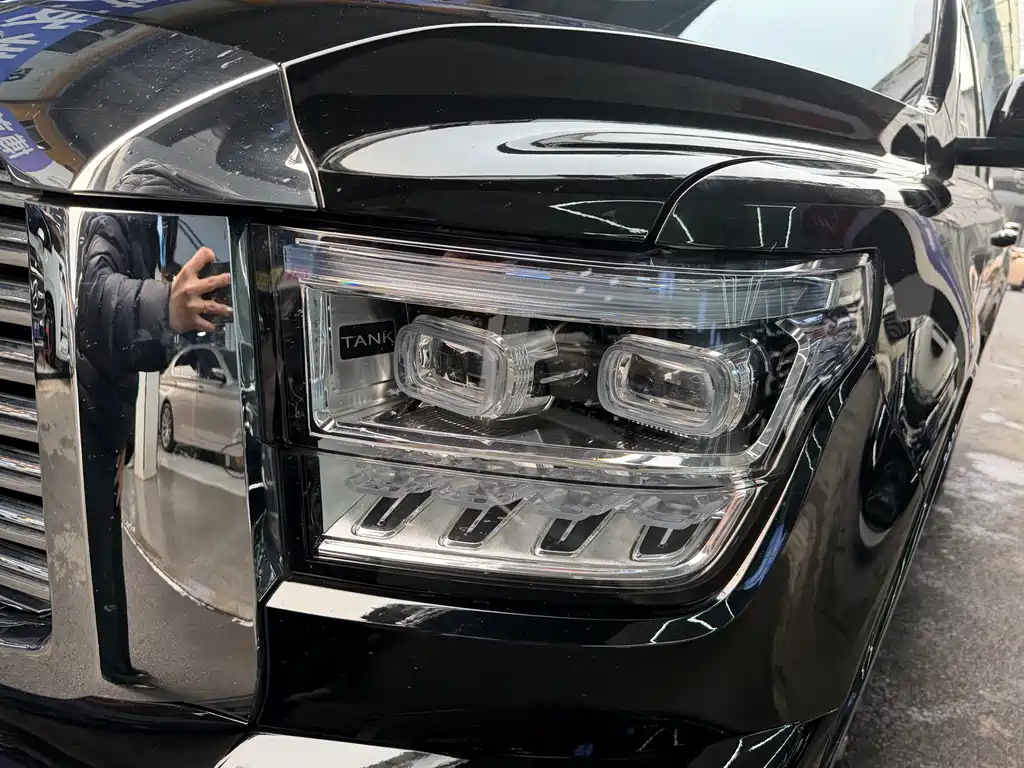 Tank 500 2023 3.0T Sports Edition Peak Type 5 Seats купить на сайте DeffCars