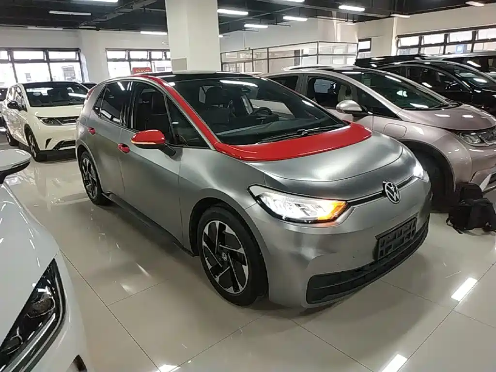Volkswagen ID.3 2024 Outstanding Edition купить на сайте DeffCars
