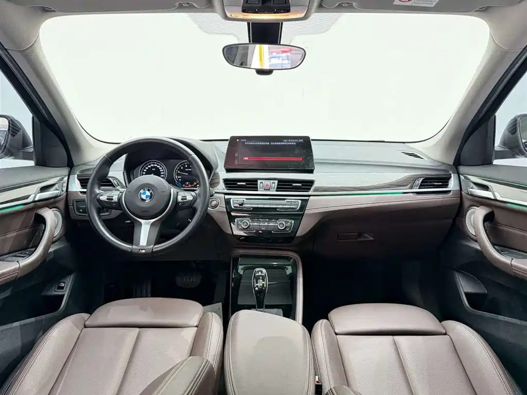 BMW X1 2021 facelift xDrive25Li exclusive model купить на сайте DeffCars